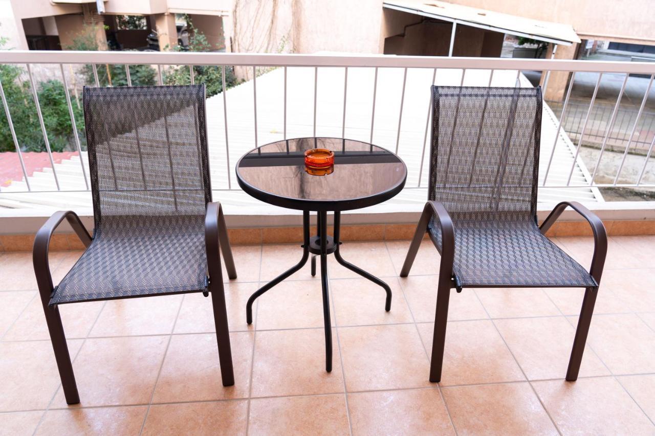 The Whole Packet A5 Center With Parking Apartamento Larissa Exterior foto